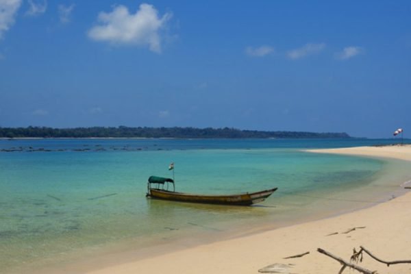 Lamiya Bay Beach